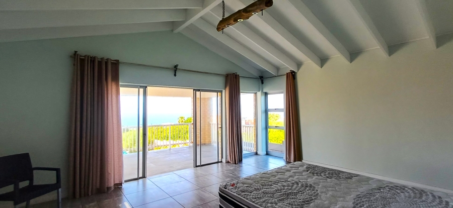 6 Bedroom Property for Sale in Dana Bay Western Cape